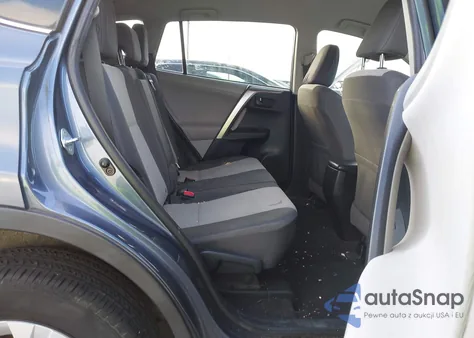 2013 Toyota Rav4 Le z USA, uszkodzony, nr VIN JTMZFREV1D5001696